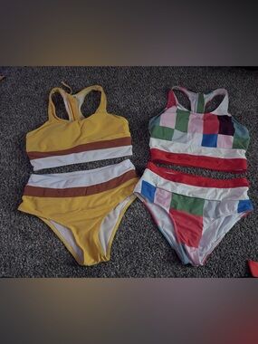Set of 2 Colorblock Bikinis Women’s Size Small High Waisted 2 Piece Zip